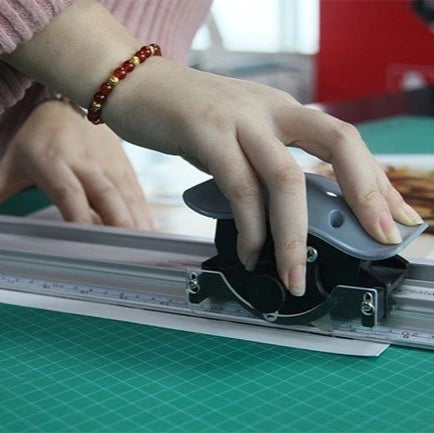 Manual Paper Trimmer - 1.3m